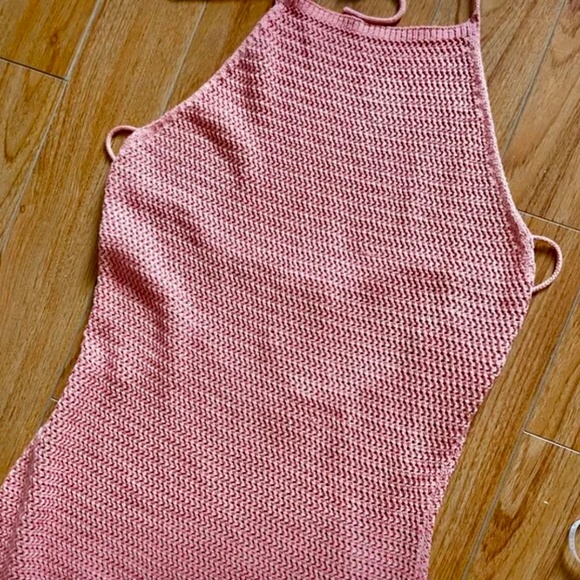 Aritzia • Wilfred Crochet Sunset Coral Halter Tie Back Mini Dress • Size M - Picture 3 of 10